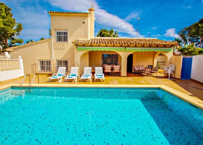 Linea - Sea View With Private Pool In טאולאדה